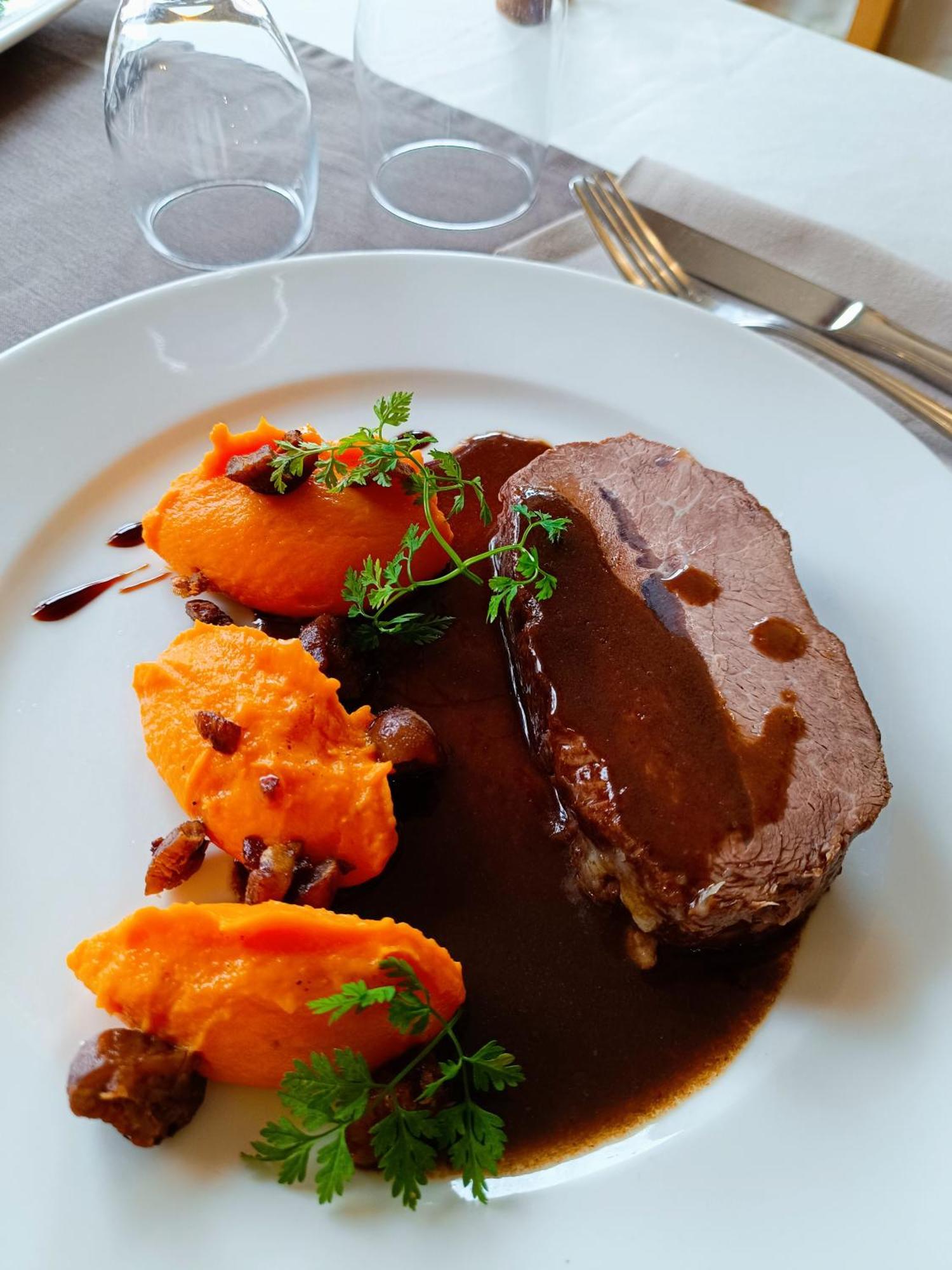Auberge Des Montauds - Hotel & Restaurant Виллар-де-Ланс Экстерьер фото