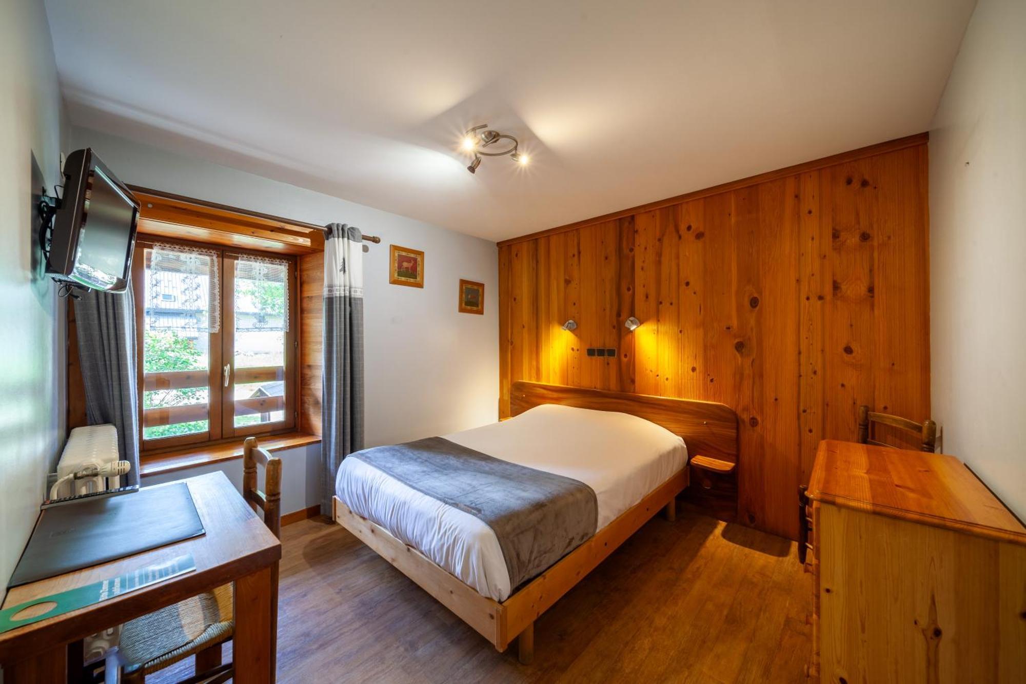 Auberge Des Montauds - Hotel & Restaurant Виллар-де-Ланс Номер фото